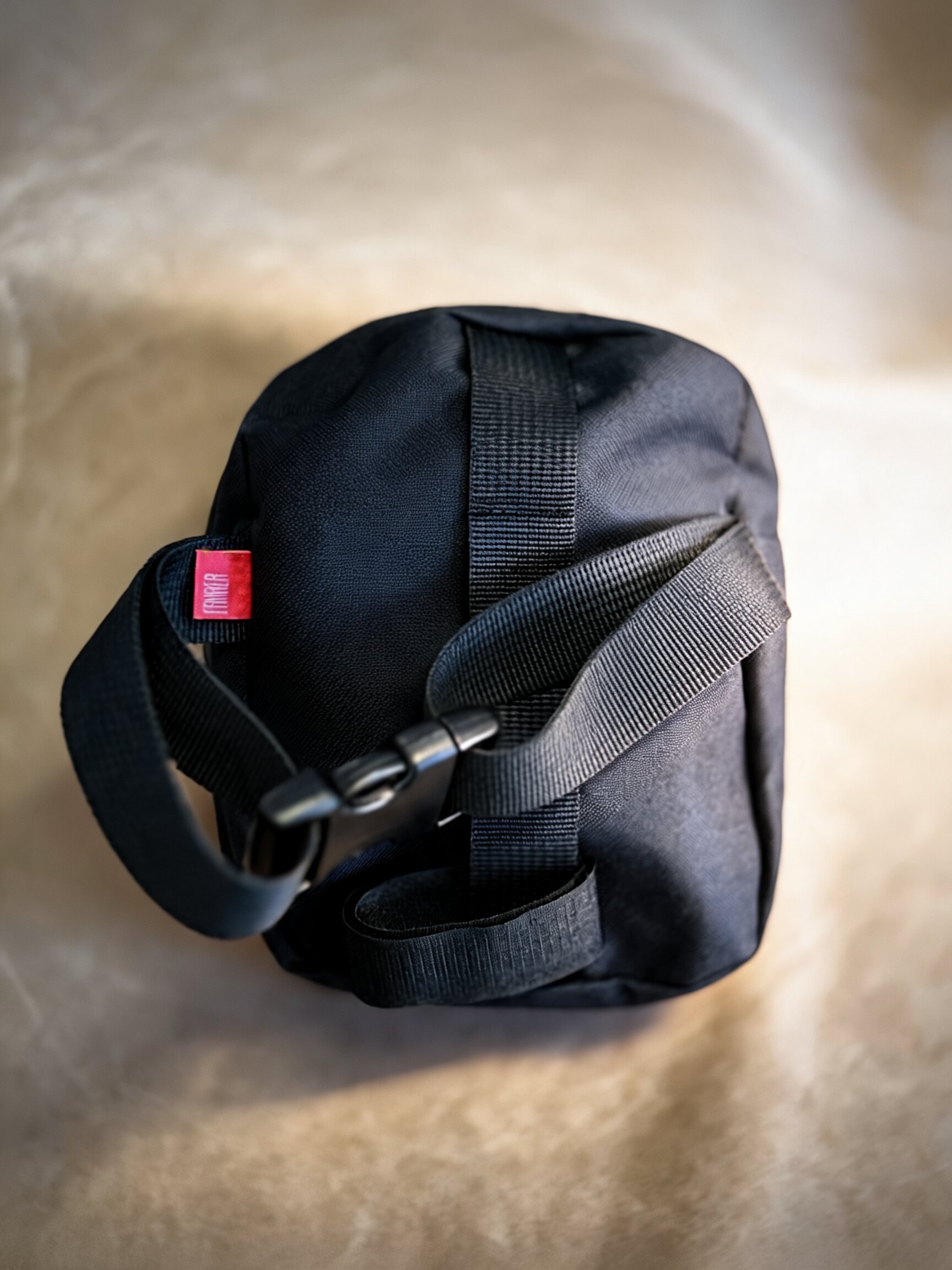 Tasche Rückansicht in Schwarz